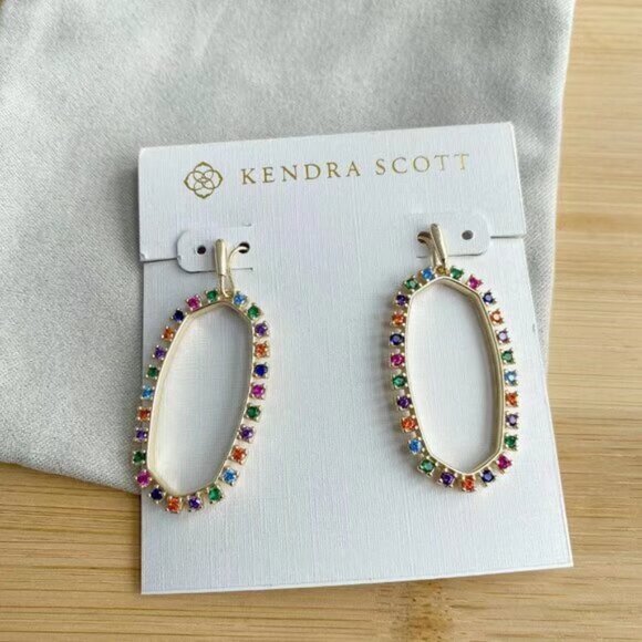Kendra Scott Stud Earrings - Picture 1 of 4
